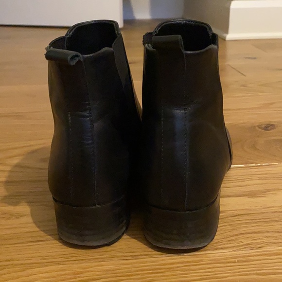 Frank and Oak Ankle Boots - Picture 2 of 5